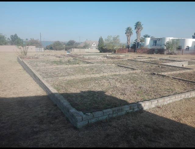2,000M² VACANT LAND FOR SALE IN DENEYSVILLE